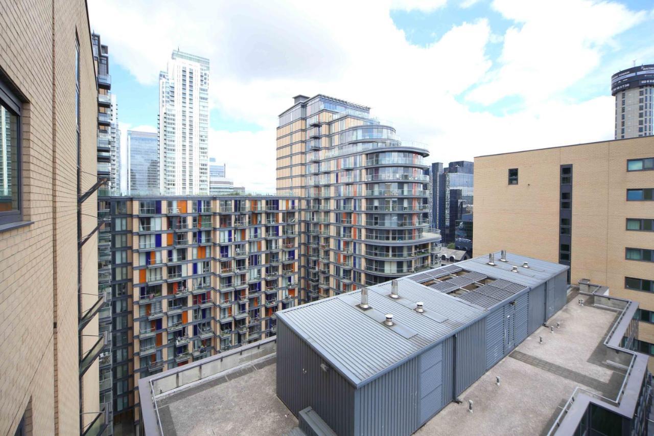 Lovely 2 Bedroom Apartment With Amazing Views In E14 Londres Exterior foto